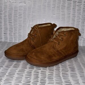 Comfy LaceUp Suede Boots